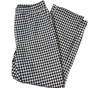 Susan Graver Weekend Pull on Black White Cropped Pant